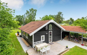 2 Bedroom Beautiful Home In Hundested in Hundested